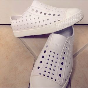 Kids Native water shoes